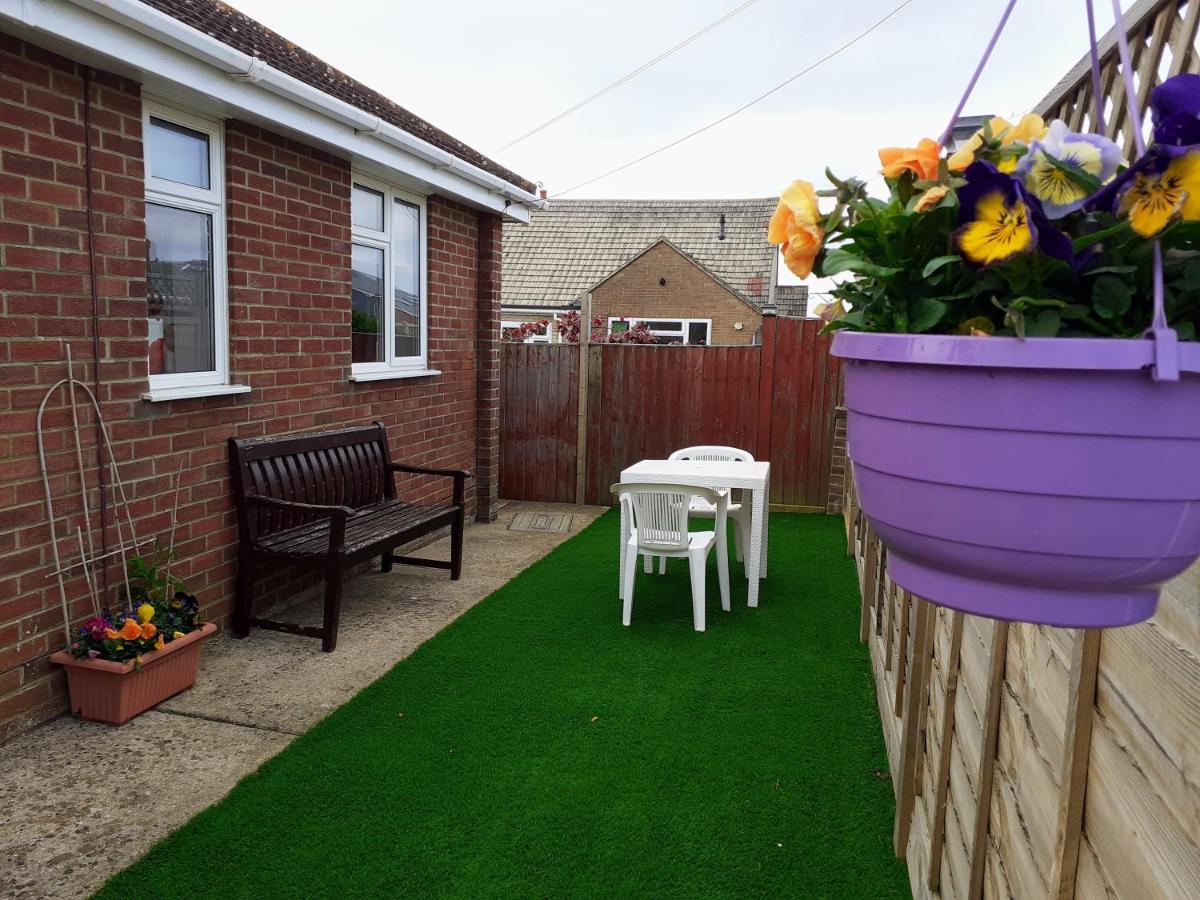 Safe Haven 1 Bed Bungalow Peacehaven Kamer foto