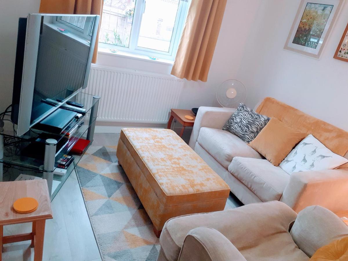 Safe Haven 1 Bed Bungalow Peacehaven Buitenkant foto