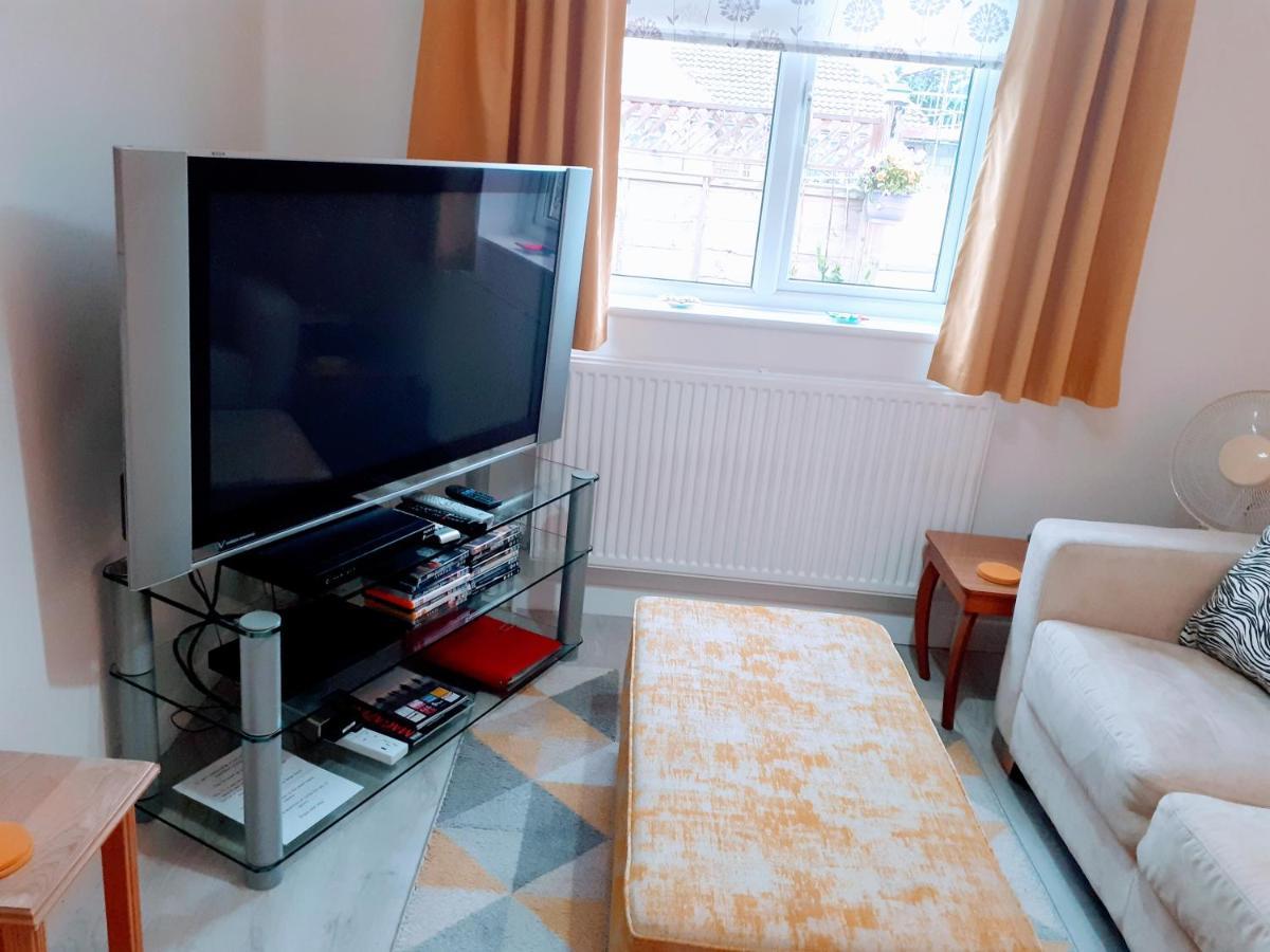 Safe Haven 1 Bed Bungalow Peacehaven Buitenkant foto